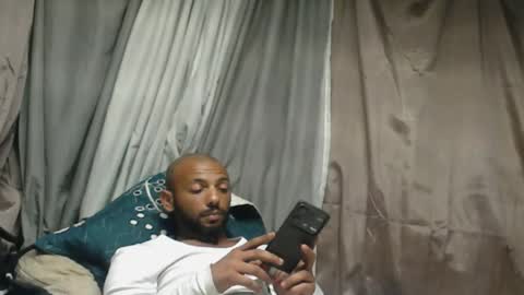 Snapshot of camopiel chatting on March 28, 2026, 12:21 am camopiel online show from March 28, 2026, 12:21 am