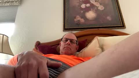 Snapshot of camperjay chatting on November 21, 2025, 10:19 pm james online show from November 21, 2025, 10:19 pm