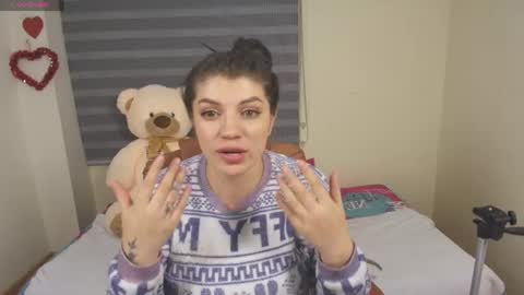 CAMY online show from May 11, 2026, 7:14 am