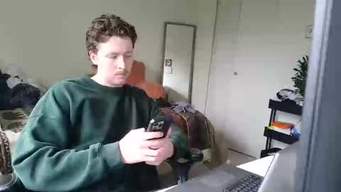 Snapshot of canadianstud18 chatting on February 19, 2025, 9:25 pm Devon online show from February 19, 2025, 9:25 pm