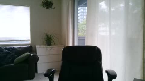 Snapshot of canadianstud18 chatting on March 11, 2025, 4:18 pm Devon online show from March 11, 2025, 4:18 pm