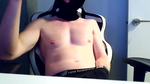 Snapshot of canadianstud18 chatting on January 6, 2026, 3:21 am Devon online show from January 6, 2026, 3:21 am