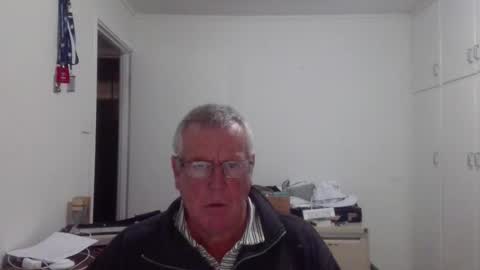 Snapshot of canberian chatting on May 27, 2026, 1:13 am Canberian online show from May 27, 2026, 1:13 am
