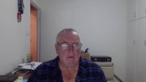 Snapshot of canberian chatting on June 17, 2026, 12:24 am Canberian online show from June 17, 2026, 12:24 am