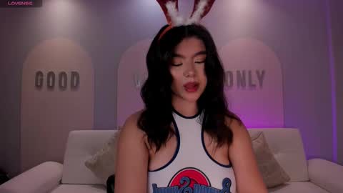  Candanse R  online show from October 29, 2025, 8:43 pm