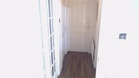 candi smokes online show from November 24, 2025, 2:06 pm