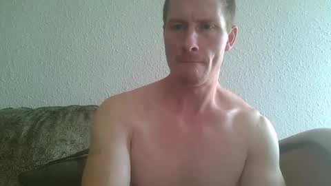 Snapshot of candianman86 chatting on July 17, 2026, 3:29 pm candianman86 online show from July 17, 2026, 3:29 pm