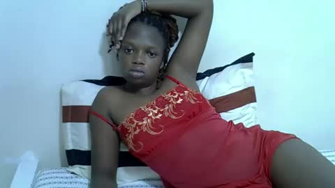 candiemaya online show from October 22, 2025, 7:08 am