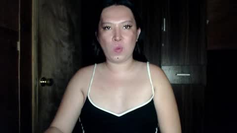 candiiice18 online show from March 5, 2026, 7:37 am