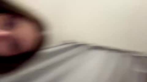 Isabella online show from November 27, 2025, 9:39 pm