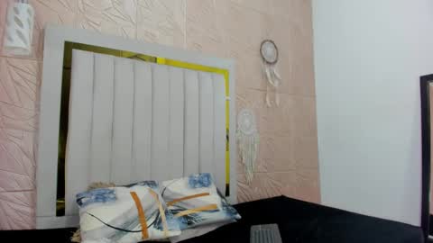 Snapshot of candise_oconnor chatting on September 30, 2025, 10:04 pm candise online show from September 30, 2025, 10:04 pm
