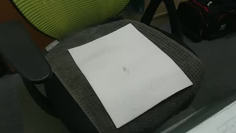 Snapshot of candy1960 chatting on December 16, 2024, 9:14 am candy1960 online show from December 16, 2024, 9:14 am