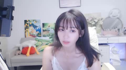 candy8998 online show from September 16, 2025, 11:33 am