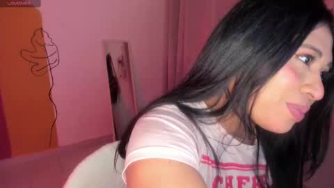 Snapshot of candy__rosee chatting on February 20, 2025, 12:52 am online show from February 20, 2025, 12:52 am