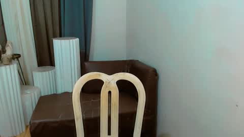 Candy online show from March 12, 2026, 8:09 am