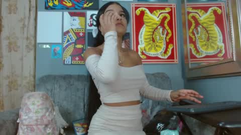 Snapshot of candy_biitch chatting on September 15, 2025, 1:00 pm Candy biitch online show from September 15, 2025, 1:00 pm