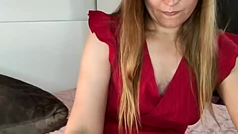 Snapshot of candy_cougar82 chatting on June 30, 2026, 9:21 am Candy Cougar online show from June 30, 2026, 9:21 am