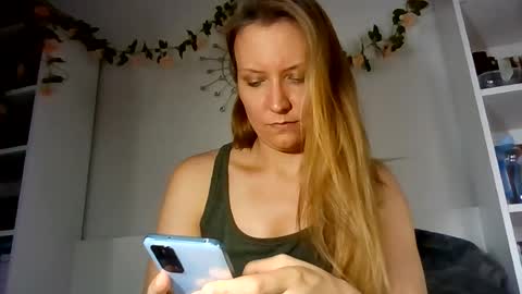 Snapshot of candy_cougar82 chatting on July 3, 2026, 11:27 am Candy Cougar online show from July 3, 2026, 11:27 am
