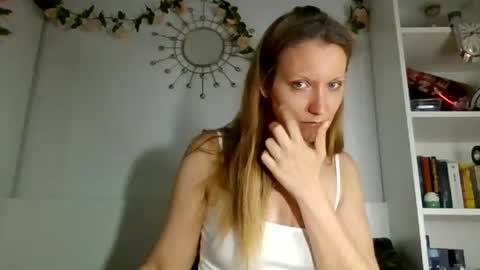 Snapshot of candy_cougar82 chatting on July 16, 2026, 8:09 am Candy Cougar online show from July 16, 2026, 8:09 am
