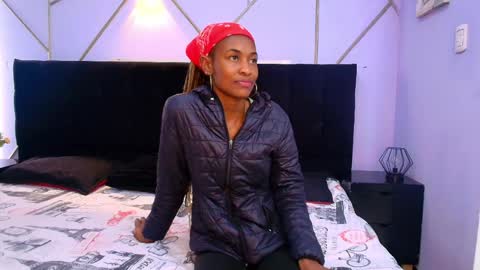 Snapshot of candy_cross_ chatting on May 7, 2026, 12:32 pm Katy online show from May 7, 2026, 12:32 pm