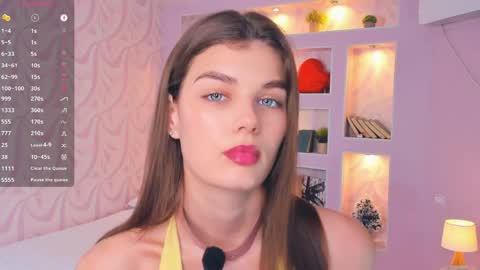 Flora online show from April 10, 2026, 7:02 am