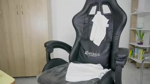 Snapshot of candy_hes chatting on May 31, 2026, 7:26 pm Nickol online show from May 31, 2026, 7:26 pm