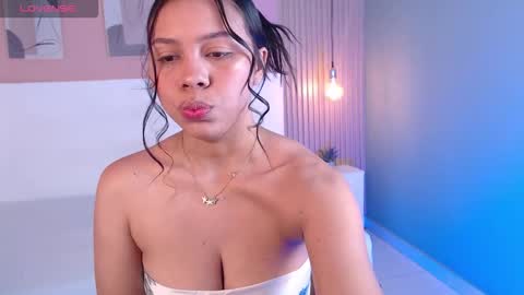 Snapshot of candy_lux30 chatting on September 21, 2025, 3:41 am Candy online show from September 21, 2025, 3:41 am