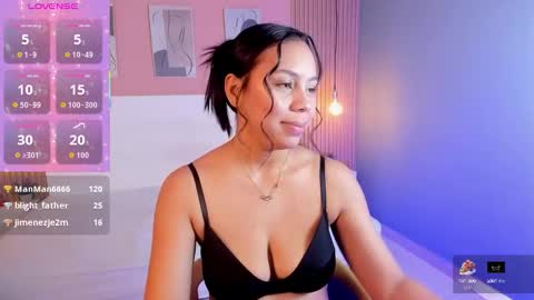 Snapshot of candy_lux30 chatting on September 28, 2025, 3:45 am Candy online show from September 28, 2025, 3:45 am