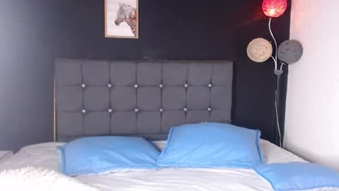 Candy online show from September 9, 2025, 9:03 pm