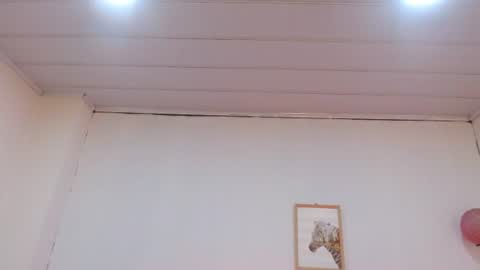 Snapshot of candy_lux_ chatting on July 10, 2026, 7:05 pm Candy online show from July 10, 2026, 7:05 pm