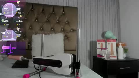 candy mery online show from October 15, 2025, 8:09 pm