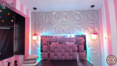 Ania online show from February 20, 2025, 5:29 pm