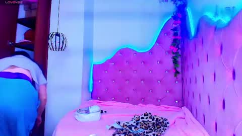 Snapshot of candy_morgan412 chatting on June 10, 2026, 11:20 am Ania online show from June 10, 2026, 11:20 am
