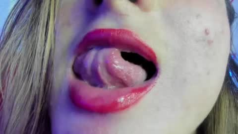 Candy plus online show from February 25, 2025, 10:29 pm