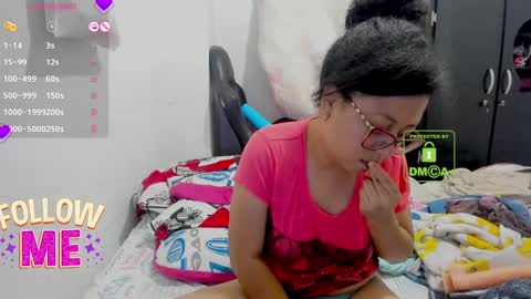 Snapshot of candy_val chatting on September 12, 2025, 6:46 am candy_val online show from September 12, 2025, 6:46 am
