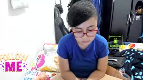 candy_val online show from November 30, 2025, 5:22 am