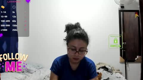 Snapshot of candy_val chatting on June 3, 2026, 5:10 am candy_val online show from June 3, 2026, 5:10 am