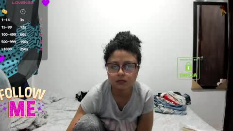 Snapshot of candy_val chatting on June 9, 2026, 5:19 am candy_val online show from June 9, 2026, 5:19 am