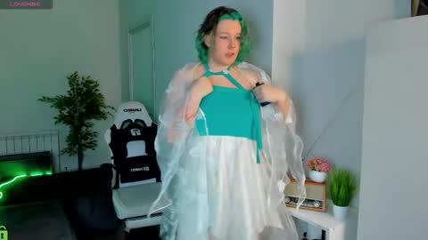 Mary online show from February 5, 2026, 1:43 am