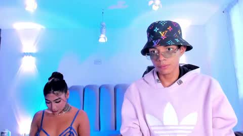  and MarilynHot online show from April 26, 2026, 9:34 pm