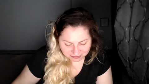 Laura online show from March 29, 2026, 1:55 pm