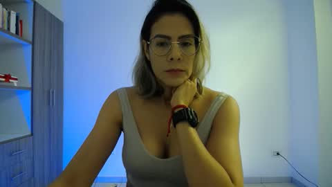 Candy Dowson online show from February 2, 2026, 7:23 pm