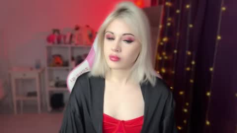 You can call me HH online show from October 31, 2025, 6:20 pm