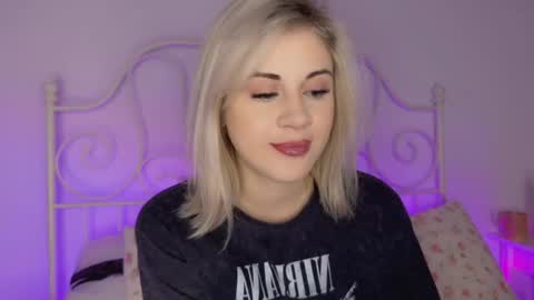 You can call me HH online show from November 26, 2025, 7:15 pm