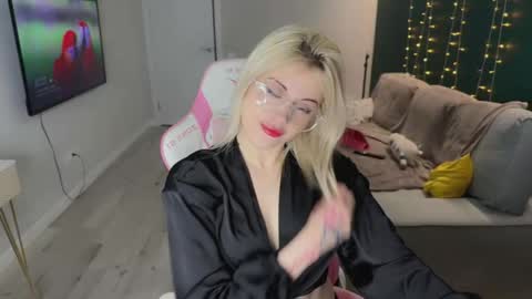 You can call me HH online show from March 24, 2026, 6:35 pm