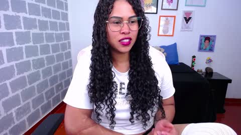 Karen online show from December 11, 2024, 3:45 am