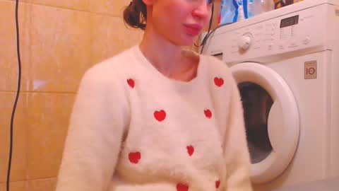 CANDYJESx online show from January 28, 2025, 5:14 pm