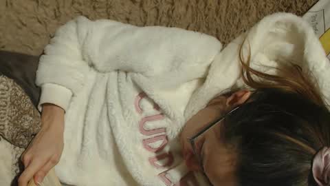 say meow and send tips  online show from January 17, 2025, 2:50 pm