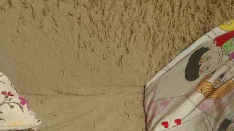 say meow and send tips  online show from February 23, 2025, 9:59 pm