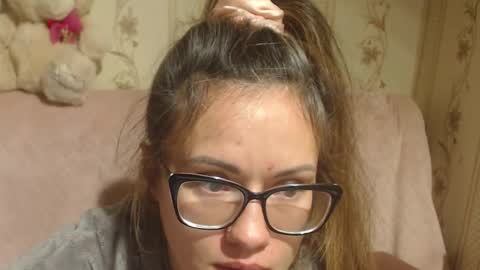 say meow and send tips  online show from November 25, 2025, 12:54 am